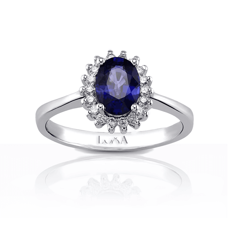 Oval Pırlanta Yüzükler