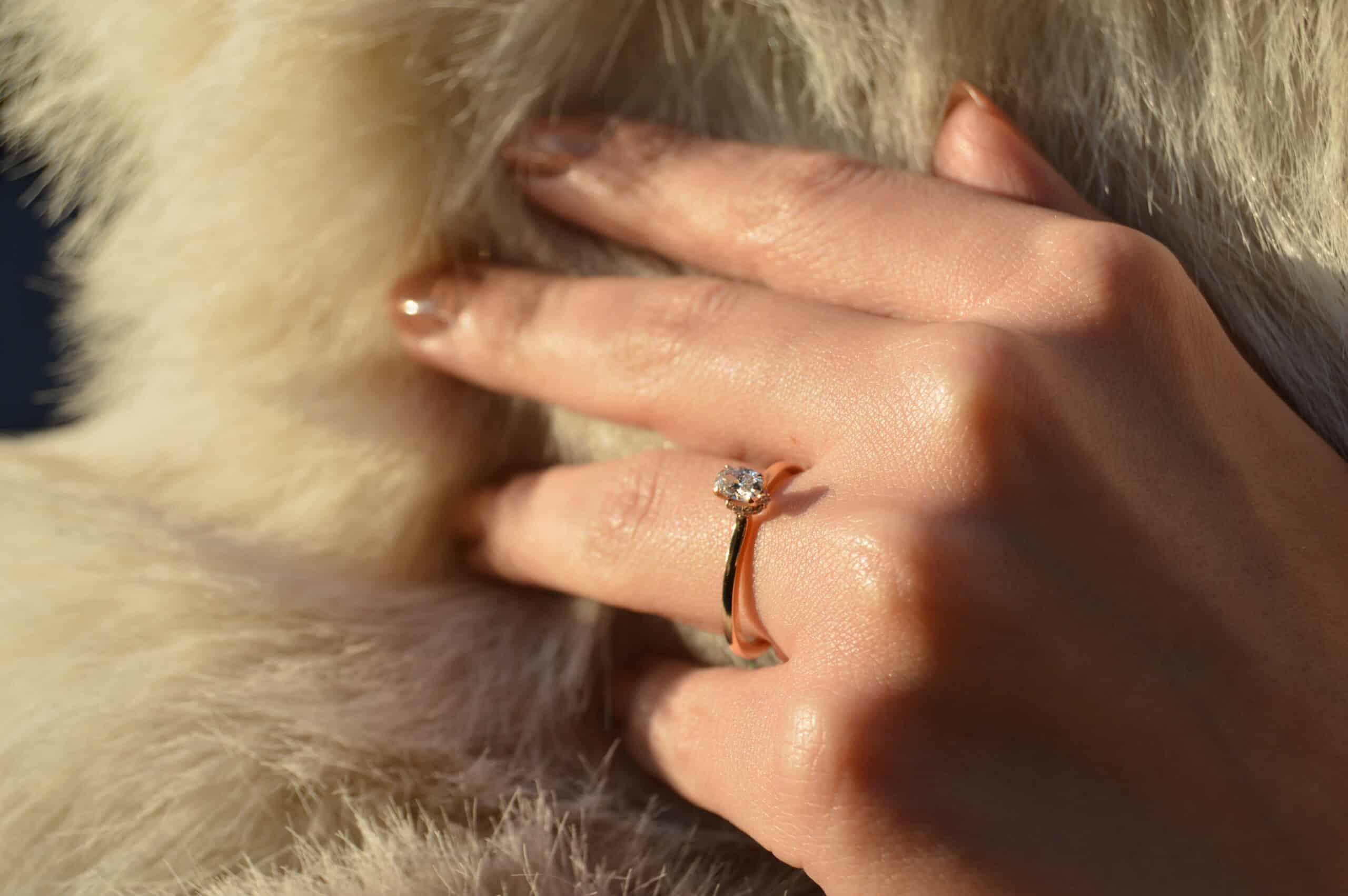 0.40 Karat IDL Sertifikalı Oval Rose Tektaş Pırlanta Yüzük