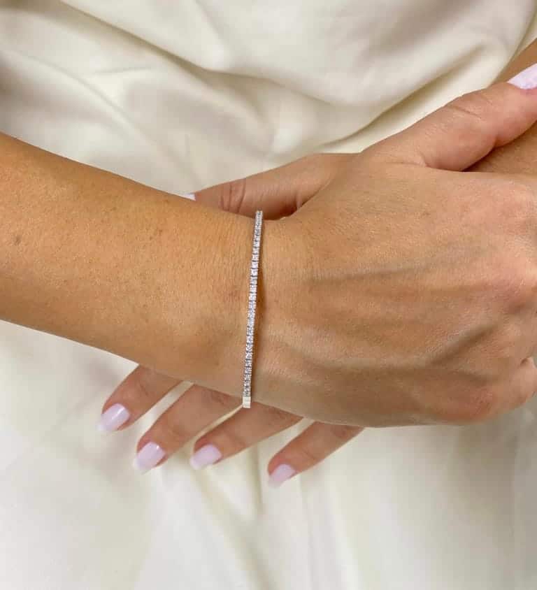 0.60 Karat IDL Sertifikalı Su Yolu Pırlanta Bileklik