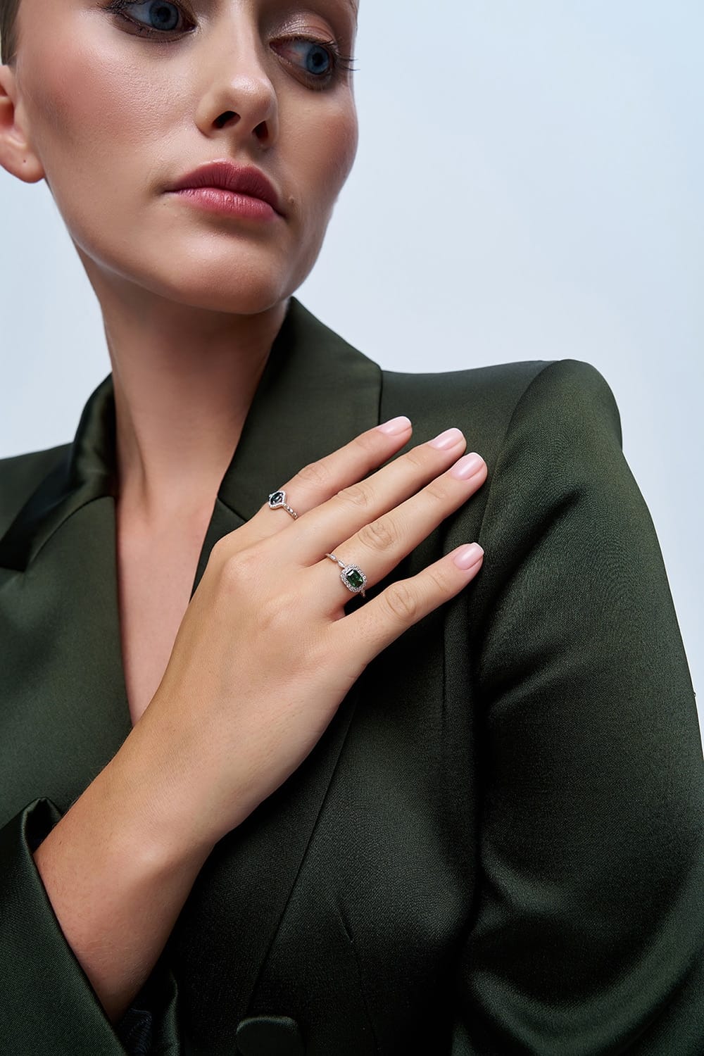 0.75 Karat IDL Sertifikalı Pırlanta Yeşil Turmalin Yüzük