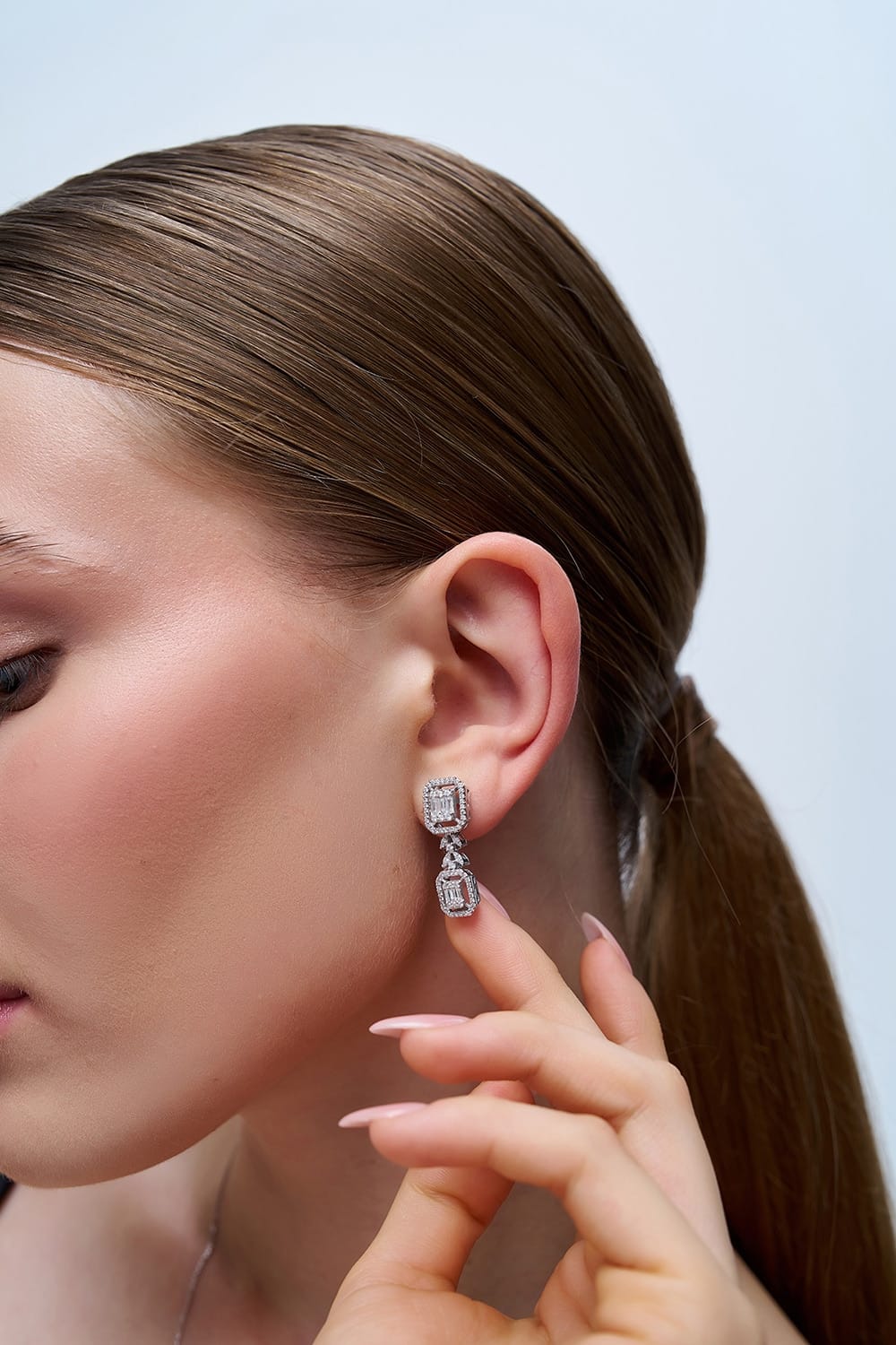 1.18 Karat IDL Sertifikalı Tasarım Pırlanta Baget Küpe